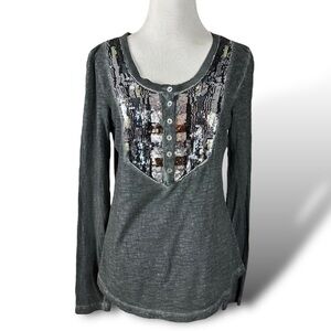 Free People Tiger Eyes Sequined Henley Tee in Washed Black Size Small